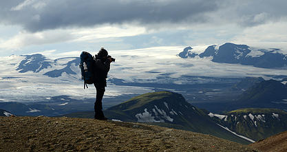 Pam mit Rucksack